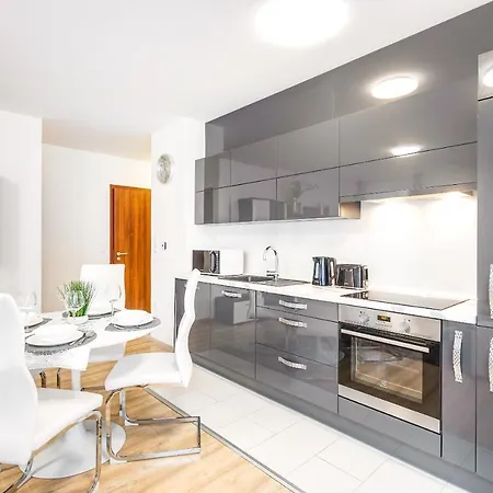 Modern With Free Garage And Balcony In The Downtown Budapeszt