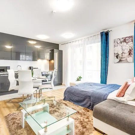 Modern With Free Garage And Balcony In The Downtown * Budapeszt