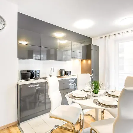 Modern With Free Garage And Balcony In The Downtown * Budapeszt